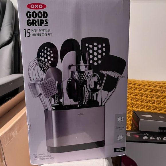 15 Piece Utensil Set